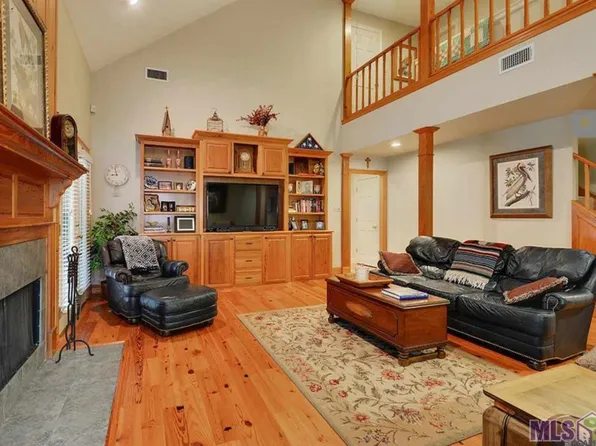7418 Hillside Dr, Clinton, LA 70722