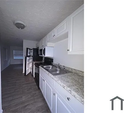 503 N 25th St — Photo 9