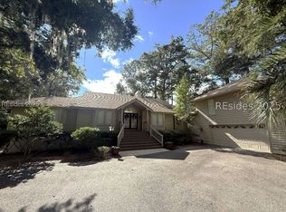 34 Gloucester Rd, Hilton Head Island, SC 29928