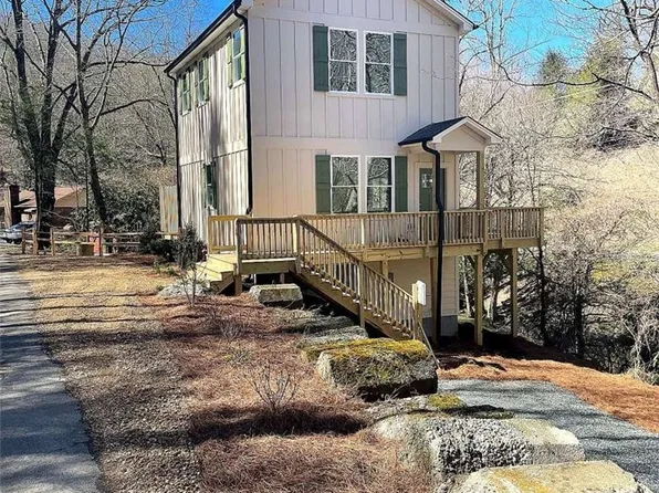 158 River View Lane, Blowing Rock, NC 28605