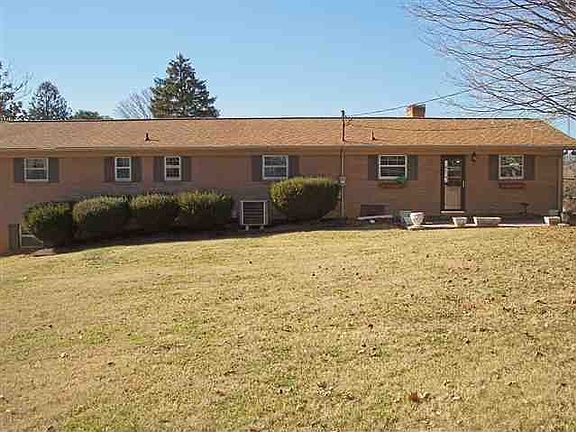 5th image of 2335 Holston Dr