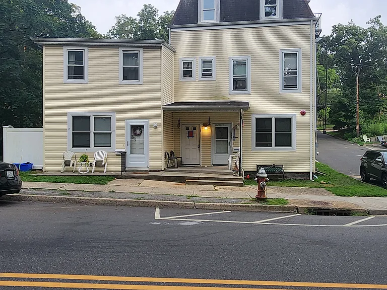 145 Landing Rd #1 — Photo 1