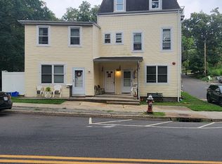 145 Landing Rd APT 1, Glen Cove, NY 11542