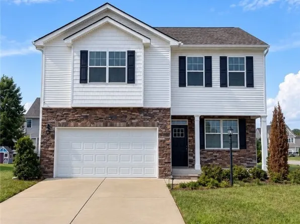 6649 Whisperwood Dr, North Chesterfield, VA 23234