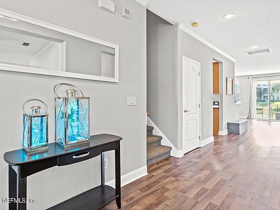 4th image of 12271 SUNCHASE Drive
