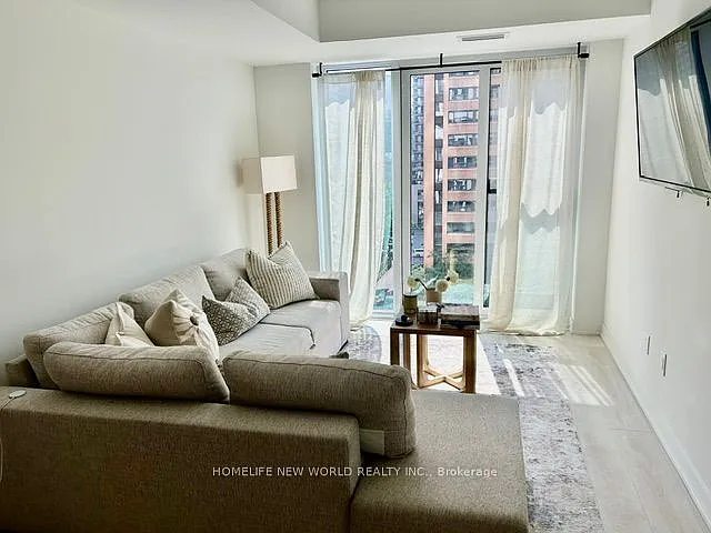 252 Church St #719 — Photo 6