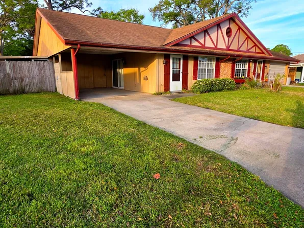 14 Birdie Dr, New Smyrna Beach, FL 32168