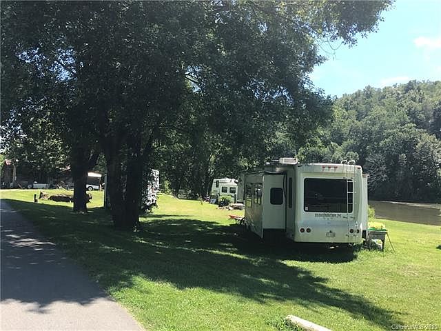 2nd image of 150 Rollins Rd