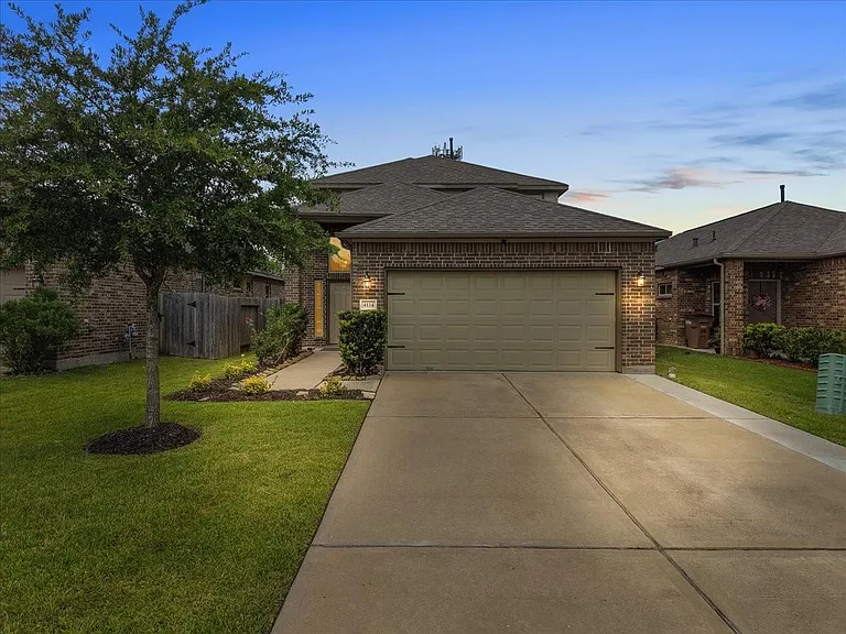4114 W Bayou Maison Cir — Photo 2