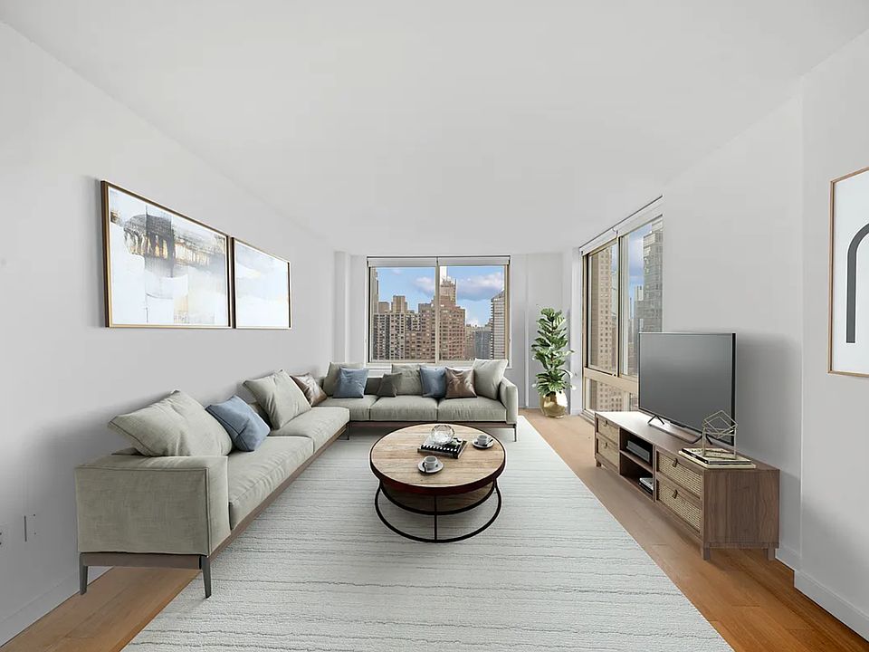 1st image of 260 W 54th St APT 12G