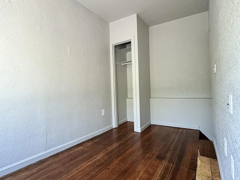 512 W Fillmore St #3 — Photo 10