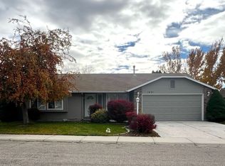 1431 E Cougar Creek Dr, Meridian, ID 83646