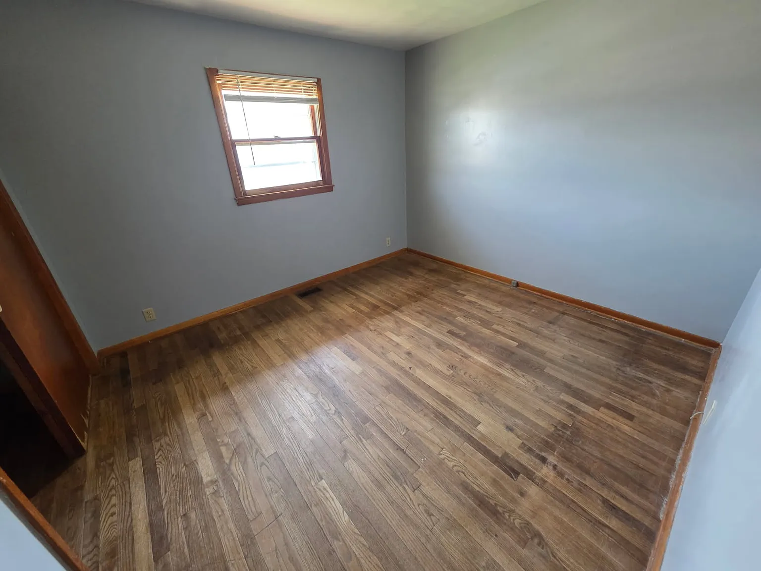2 bed, $900 — Photo 4