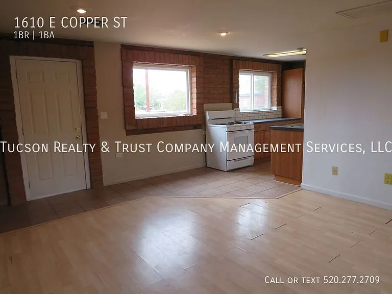 1610 E Copper St — Photo 8