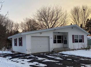 918 Landfried Ave, Mosinee, WI 54455