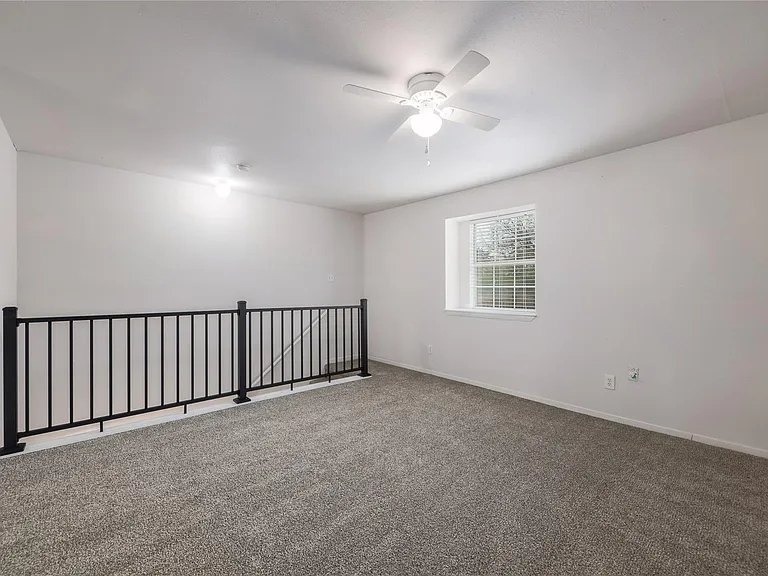 2201 Mission Hill Cir #4 — Photo 15