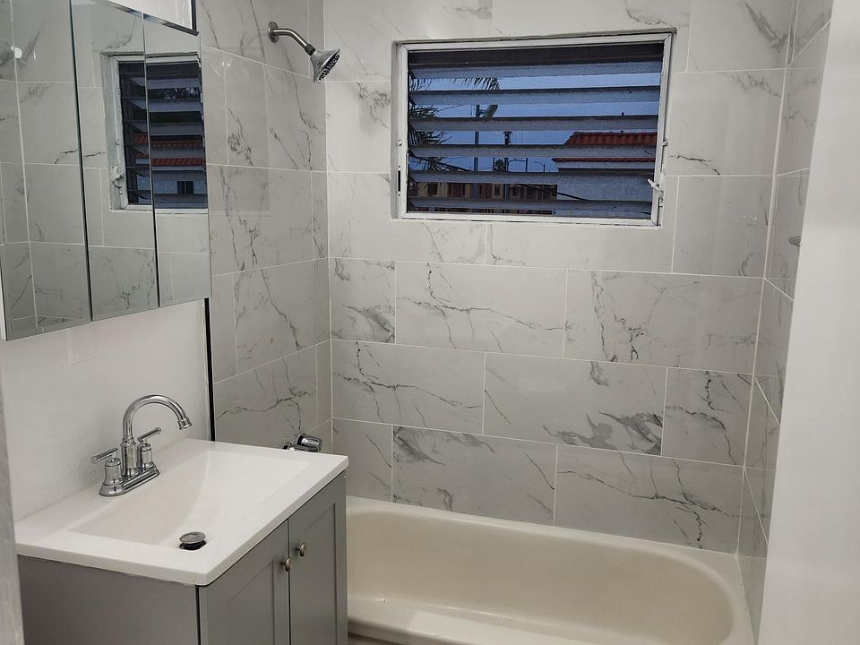 1st image of 1520 W 226th St #6