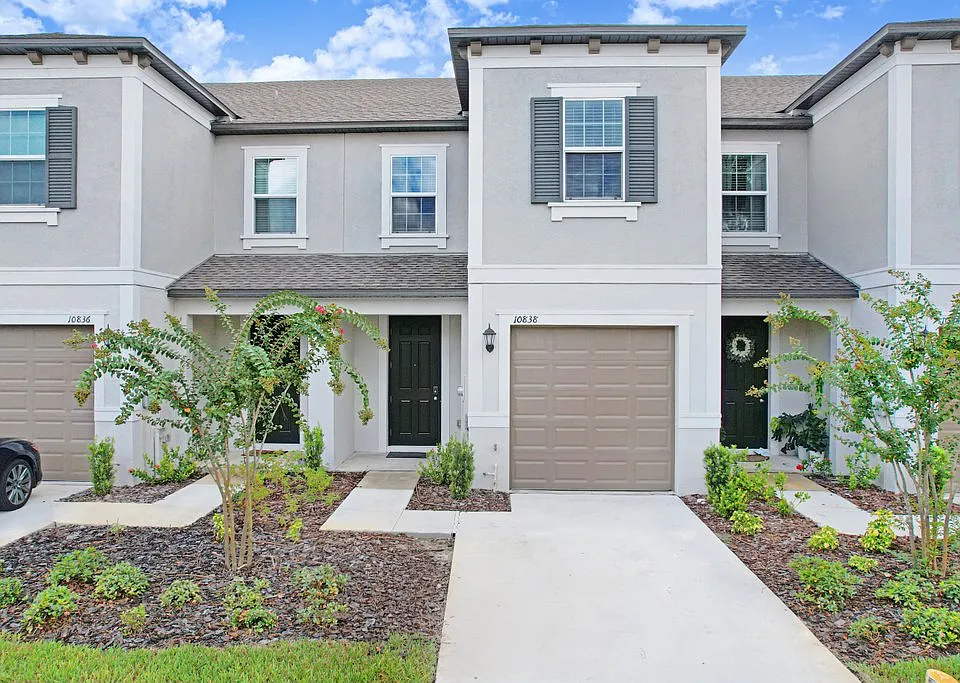10838 Fowlers Bluff Ct