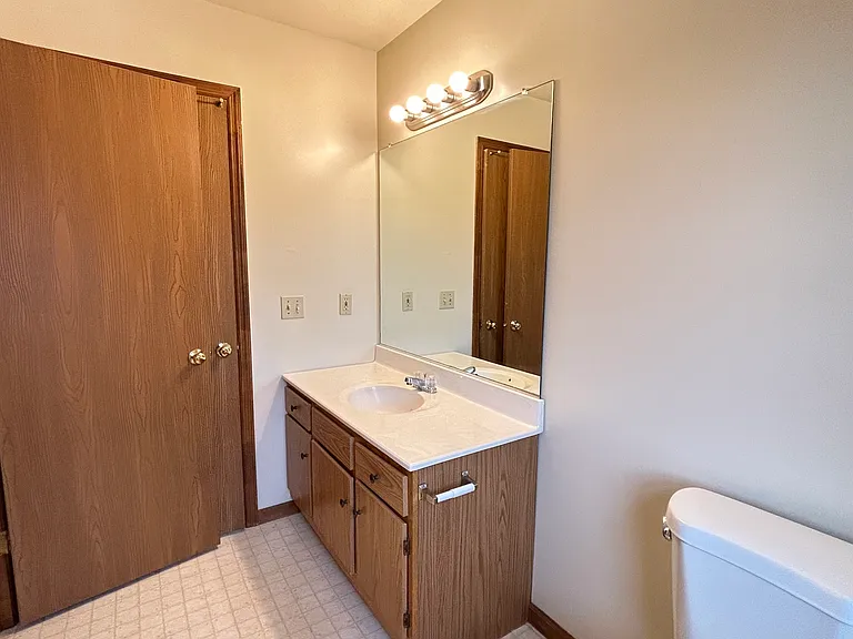 4212 Menga Dr #4 — Photo 12