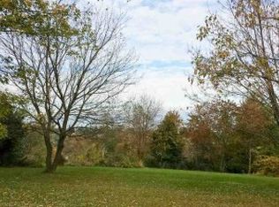 2932 Seitzland Rd, Glen Rock, PA 17327