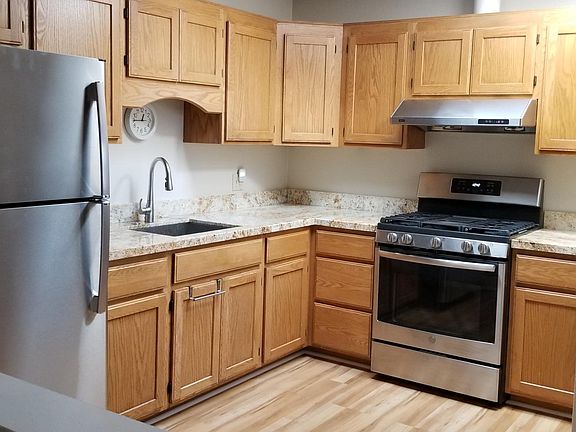 Overall kitchen view. Room size 11' x 11'. Cabinet area 16 linear feet.