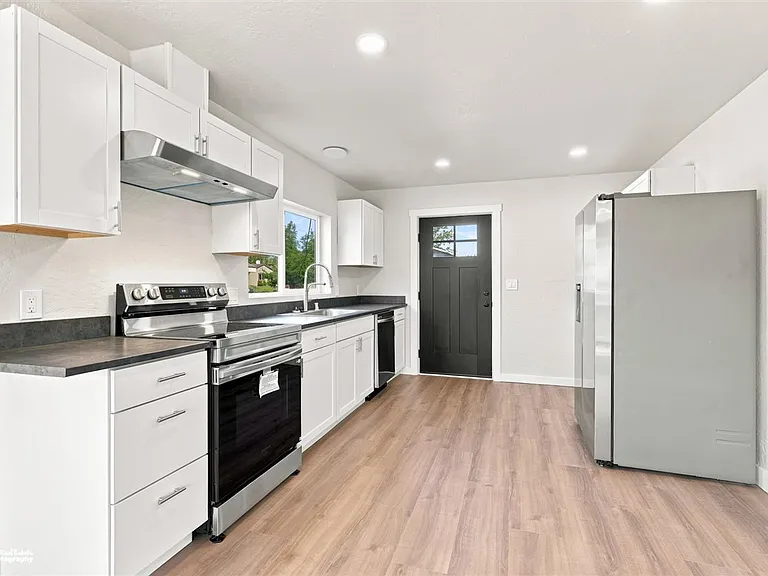 8110 Little Dipper Ave #A — Photo 2
