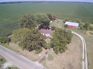 935 20th St, New Boston, IL 61272