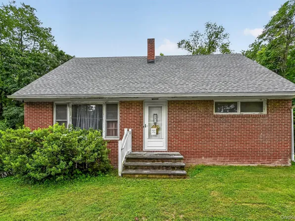 88 Marple Road Extension, Poughkeepsie, NY 12603