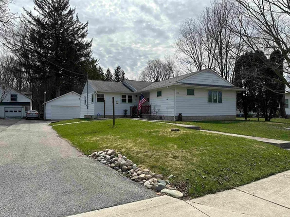 175 E Riverside Dr, Peru, IN 46970