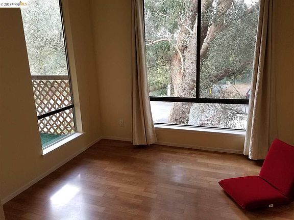 5th image of 490 N Civic Dr APT 207