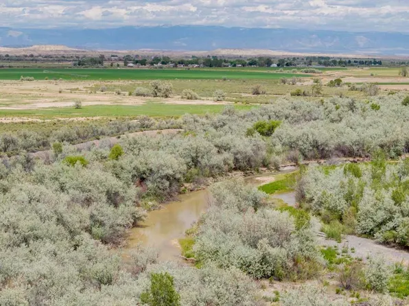 1412 Lane 41, Otto, WY 82434