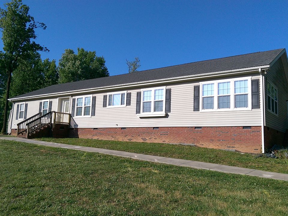 2nd image of 3007 Little Creek Dr