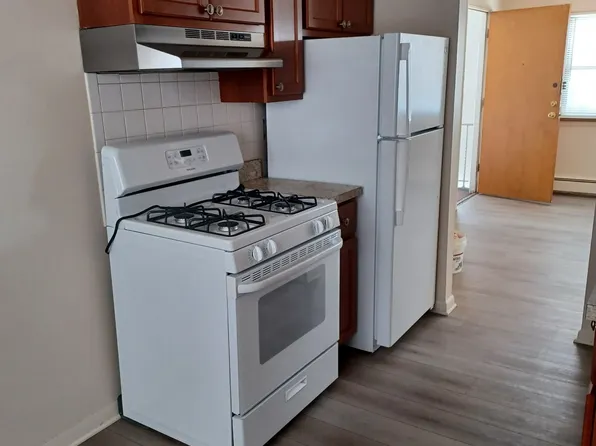 8650 S Elizabeth St APT 3B, Chicago, IL 60620