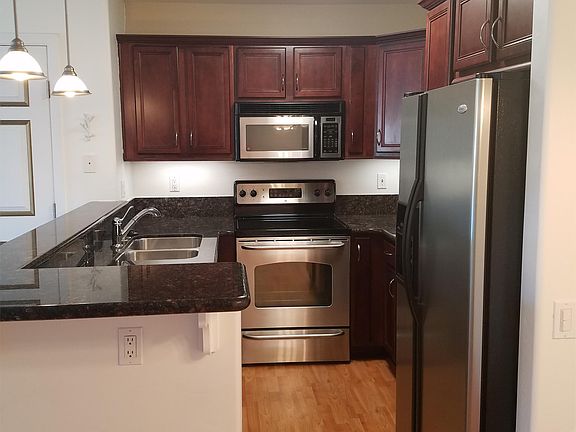 2nd image of 5402 Balboa Arms Dr Unit 419