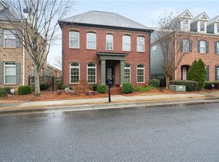 10842 Bossier Dr, Johns Creek, GA 30022