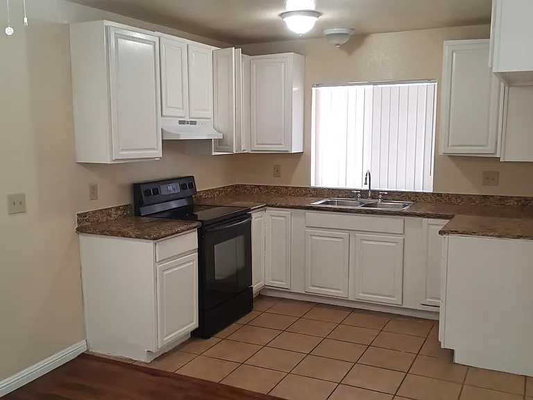 7853 State St #F — Photo 2