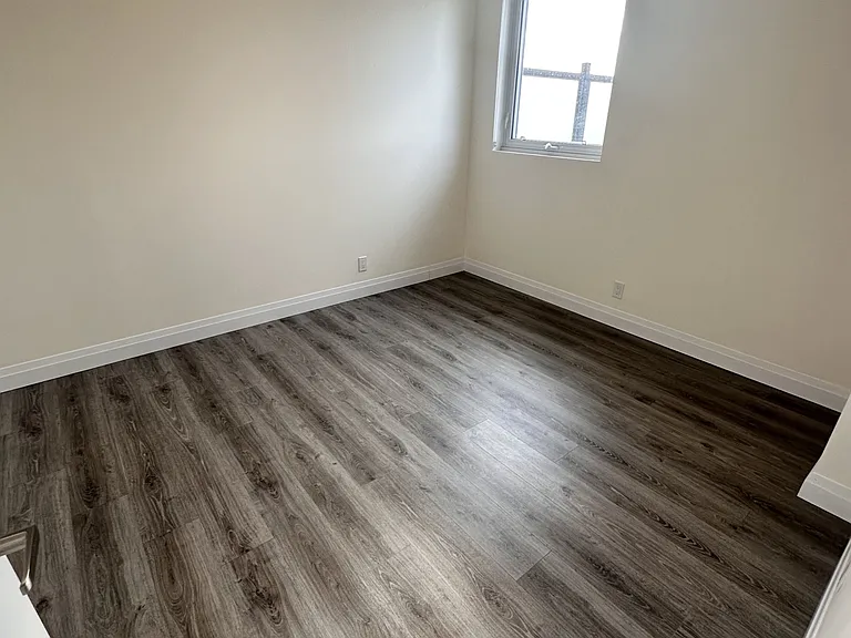 104 Garment St #408 — Photo 13