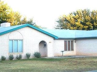 908 SW 9th St, Seminole, TX 79360
