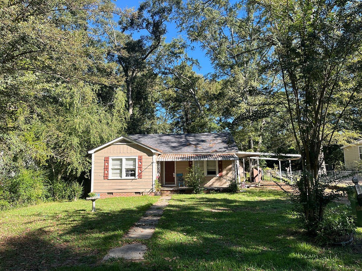311 E College St, Louisville, MS 39339 Zillow