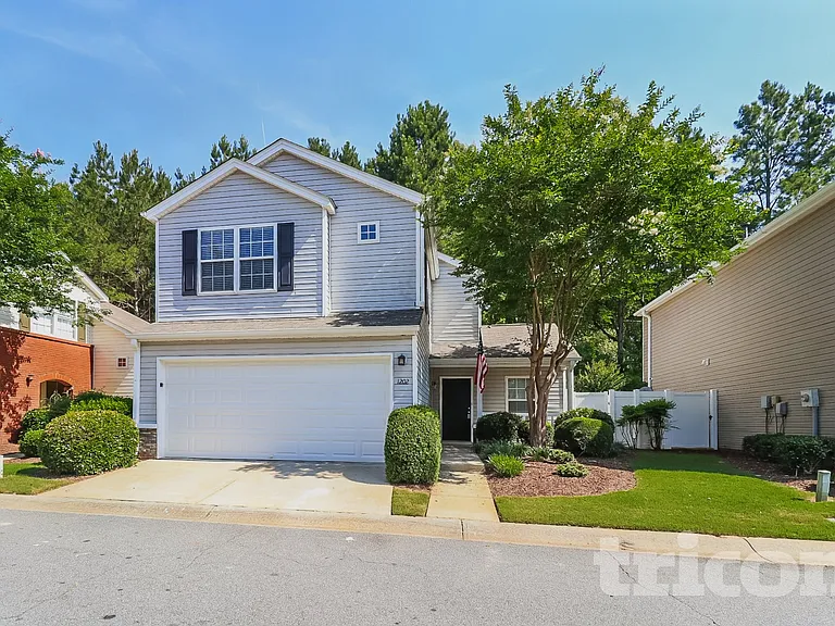 1202 W Oaks Way — Photo 1