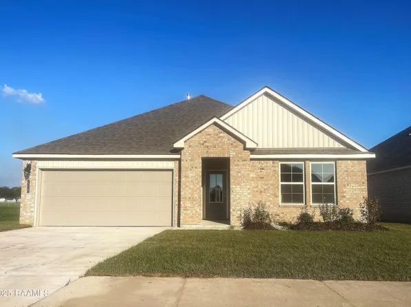 126 Lake Ridge Dr, Broussard, LA 70518