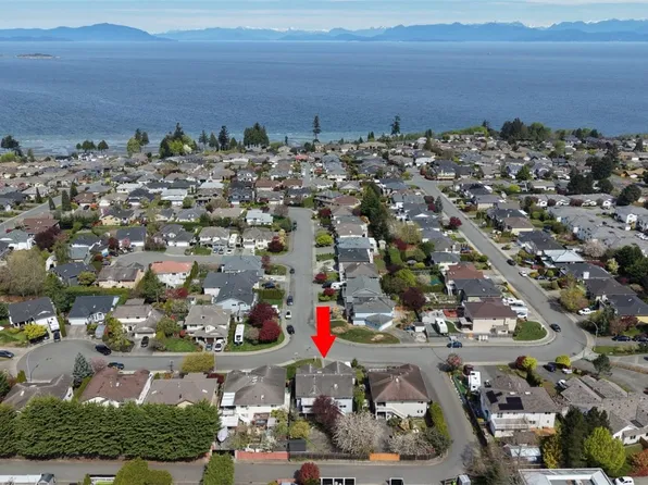 6404 Lasalle Rd, Nanaimo, BC V9V 1N6