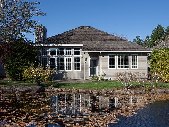 3rd image of 16090 NW Birdie Ln