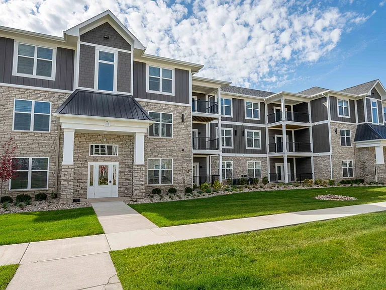 The E - Elevated Living in Whitestown — Photo 112