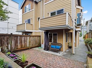 734 N 95th St #A, Seattle, WA 98103