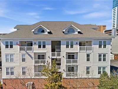 2900 Brighton Beach Pl APT 201, Virginia Beach, VA, 23451