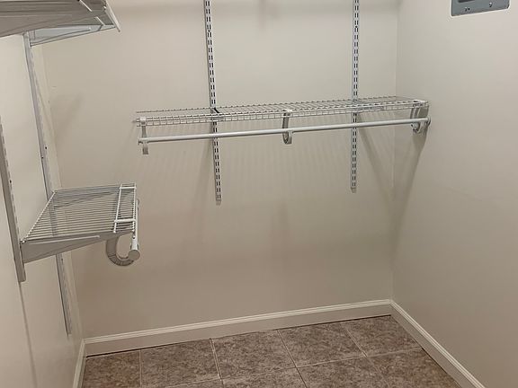 Walk-in closet