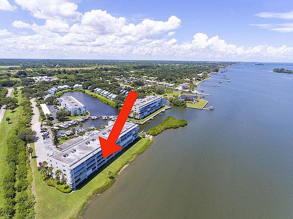 2nd image of 5910 S River Run Dr #5910