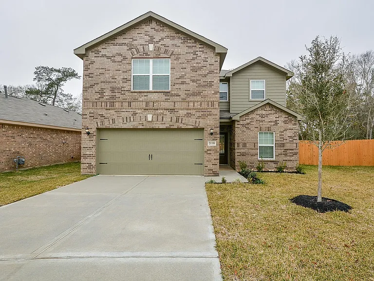21339 Rachel Manor Dr — Photo 1