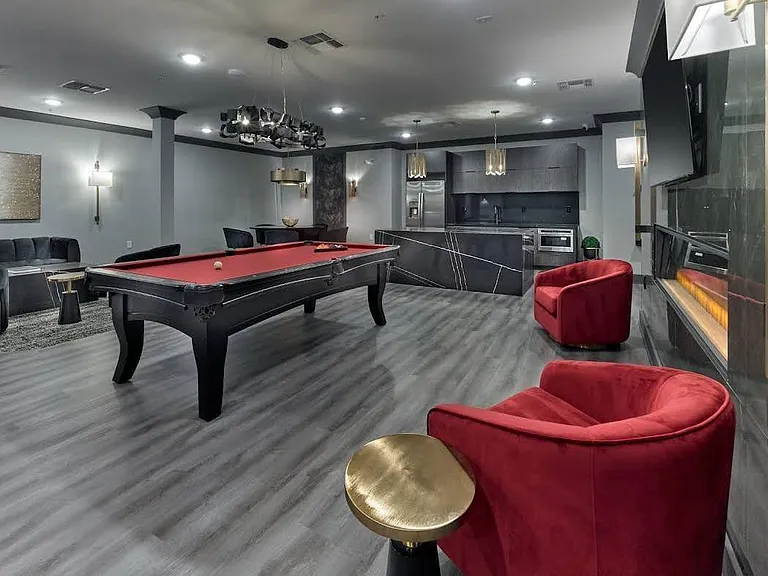 135 Christopher Columbus Dr #5-01 — Photo 17